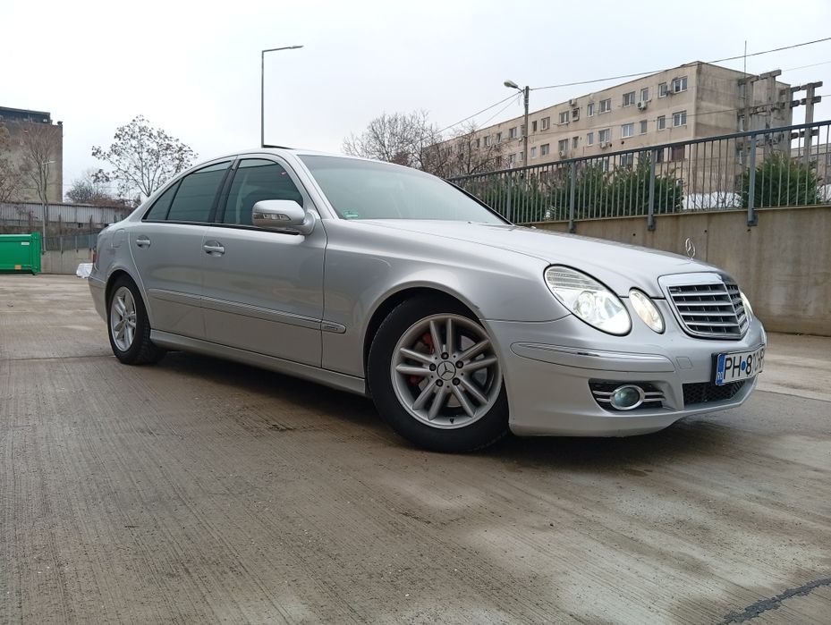 Vând Mercedes W211 2.2cdi