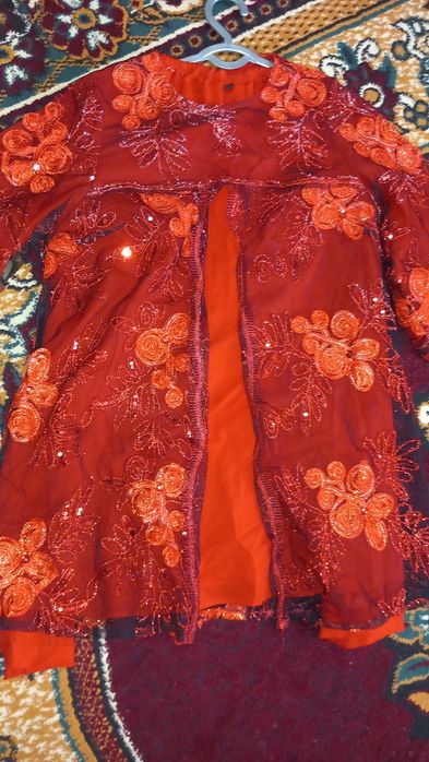 Kelincha kiyim sotiladi