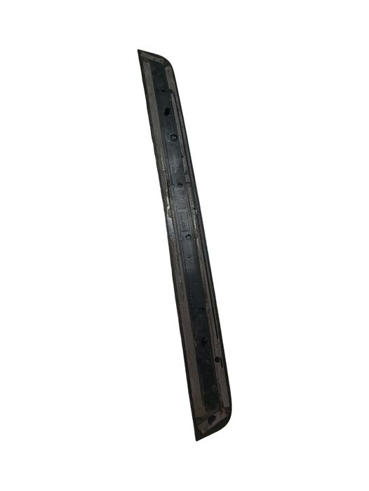 Ornamente Prag Dreapta Fata Audi A4 Iv 8K2, B8 2007 - 2015 8K0853374