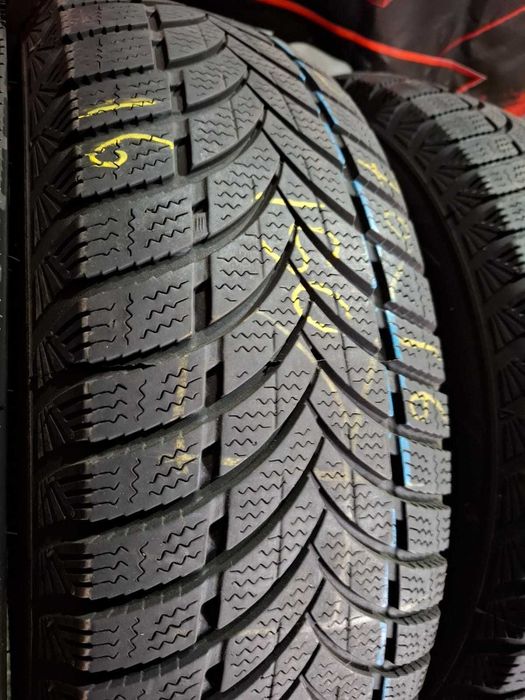 215 70 16 nexen m axxis