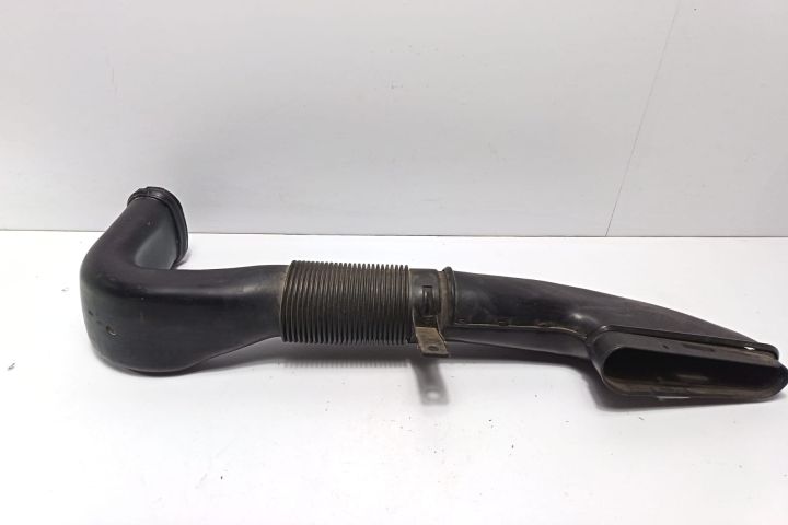 Tub admisie aer A6510903437 Mercedes-Benz C-Class W204/S204 seria