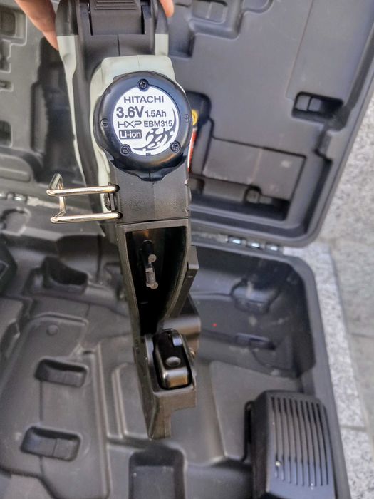 HITACHI NT 50GS GAS Акумулаторен такер с газ