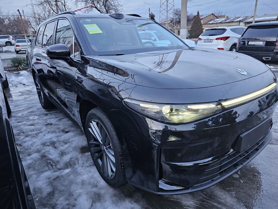 LEAPMOTOR c16.Restaylin 3-pozitsiya. Yili 2025. Yurgani 200. Narxi