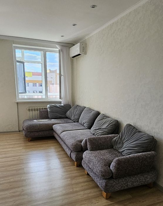 Продам диван с креслом