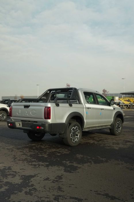 Пикап JAC T9  автомат в наличии.