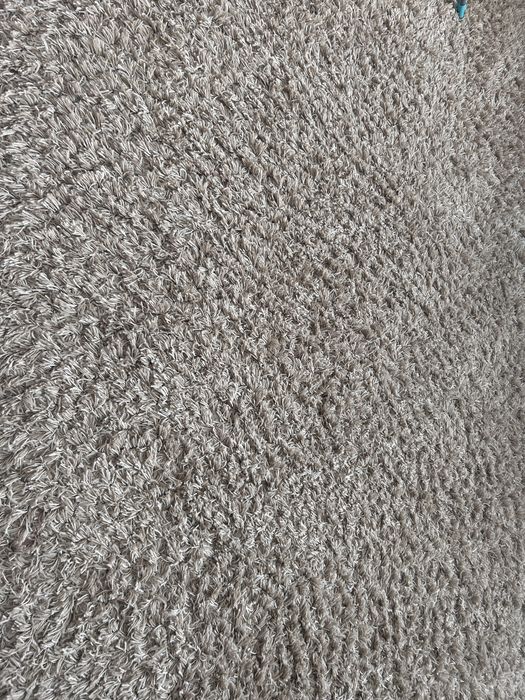 Продам ковер с ворсинками