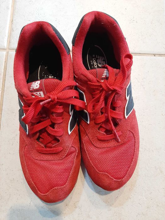 Adidasi New Balance si Calvin Klein nr. 38