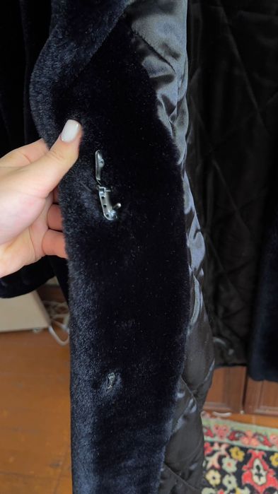 Продам шубу новая