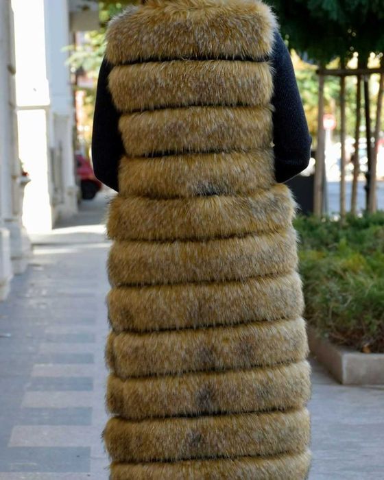 Дълъг дамски зимен елек