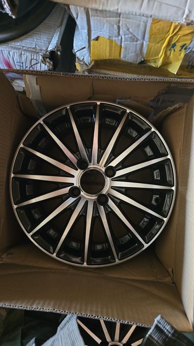 Одиночные новые диски