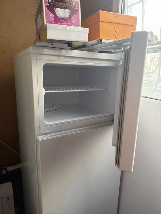 Холодильник в хорошем состоянии