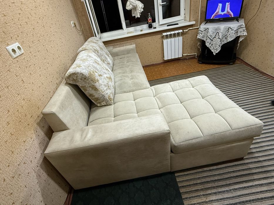 Угловой раскладной диван