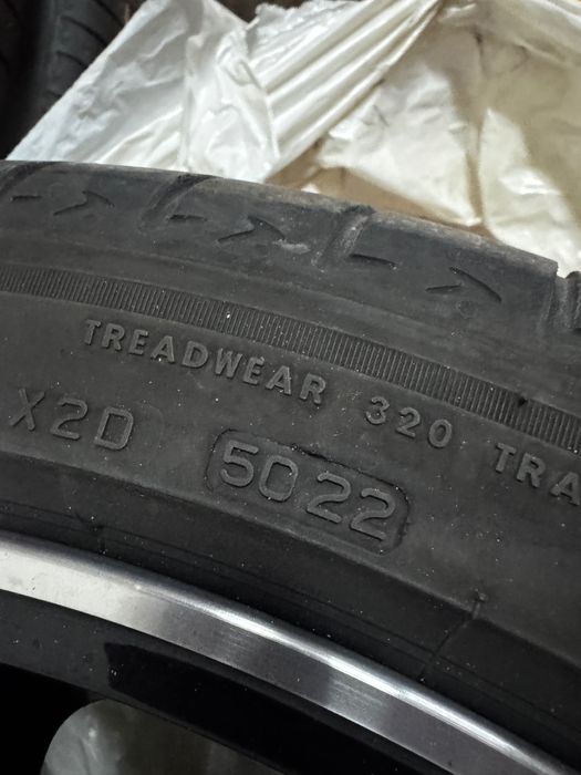 АUDI Q7 алуминиеви джанти с гуми BRIDGESTONE T005 285/35R22 / 2 бр.