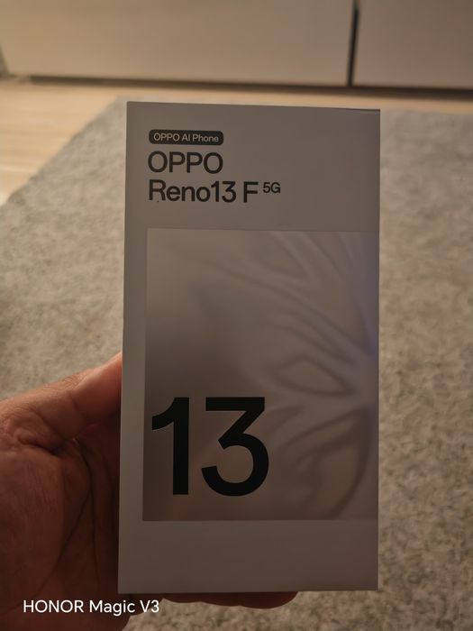 Oppo Reno 13 F 5g 8/256 gb impecabil!