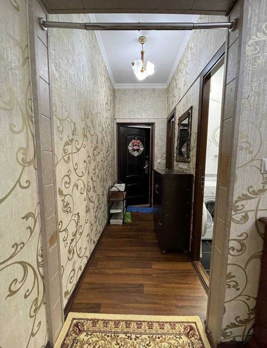 Чиланзар 7 срочно продаётся квартира 2*3/1/4