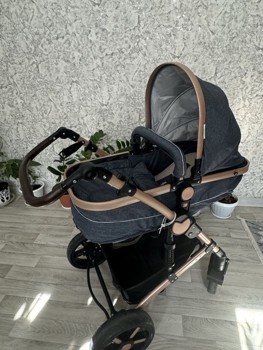 Продам коляску и машину