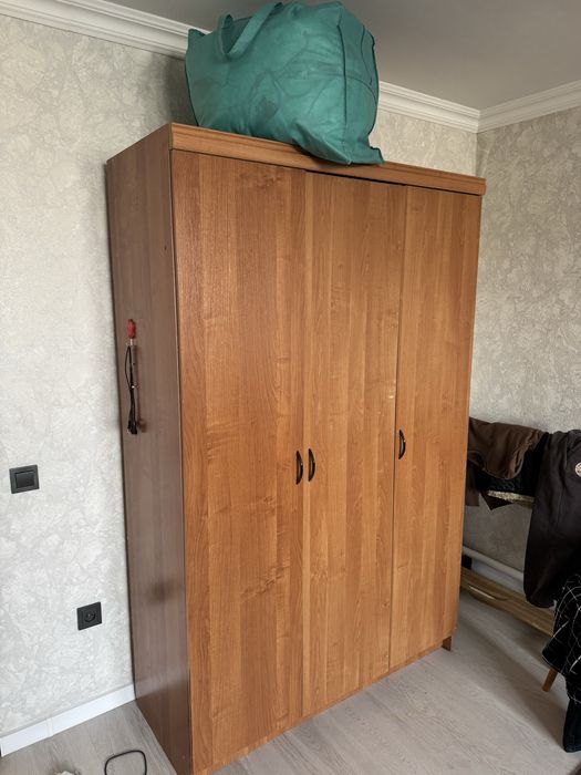 Шкаф в хорошем состоянии