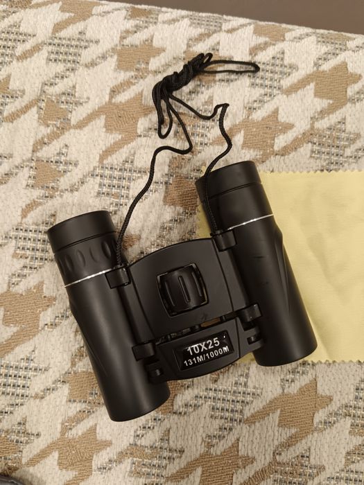 Продам бинокль 10х25. Новый