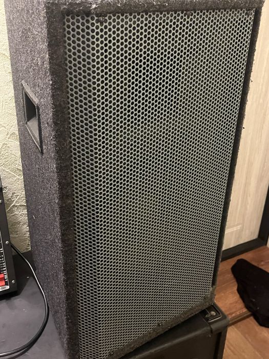 Продам музыкальную аппаратуру