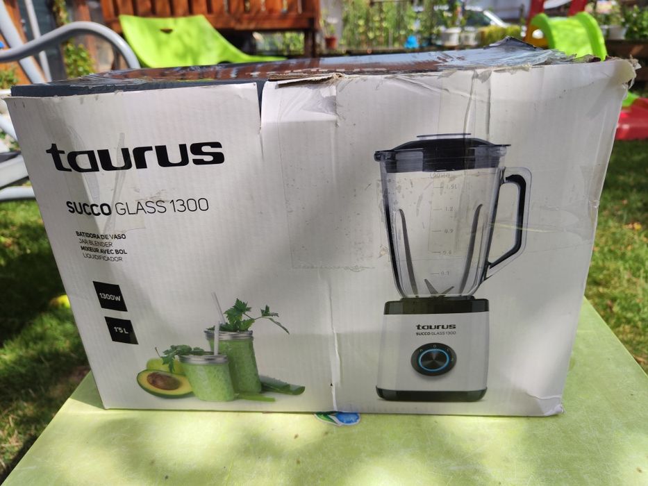 Два блендера Таурус