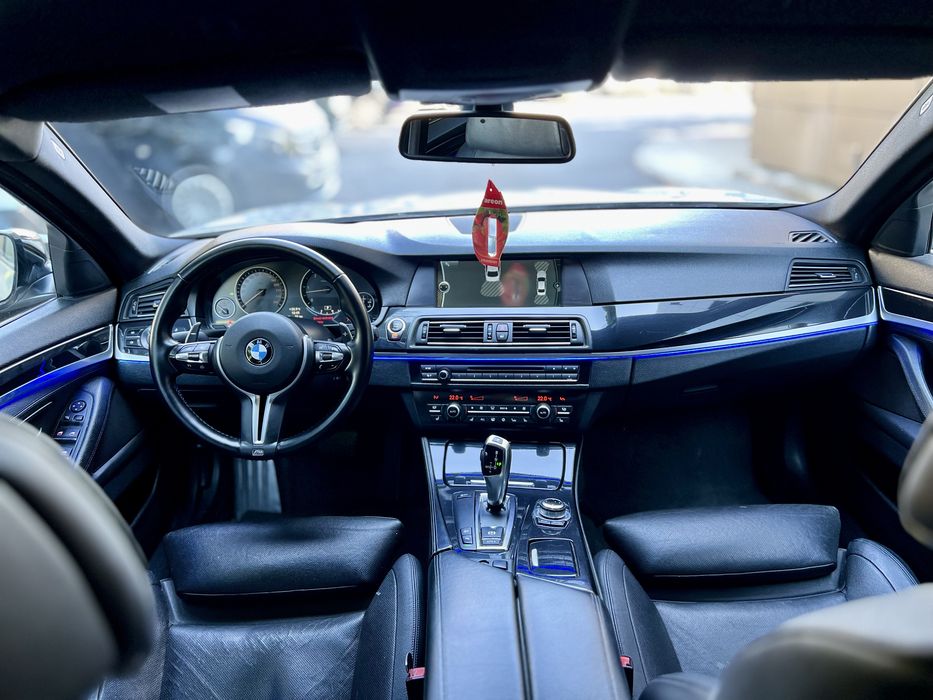 BMW Seria 5 2011 — imagine 5