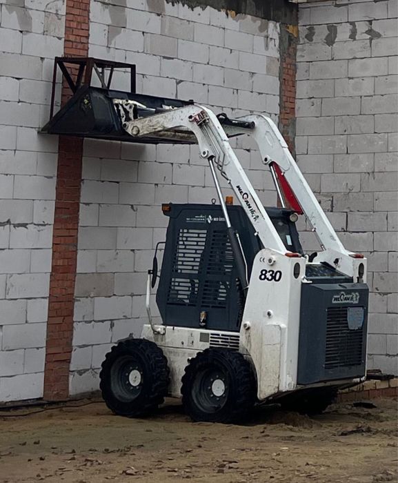 Услуги мини погрузчика  Уборка снега