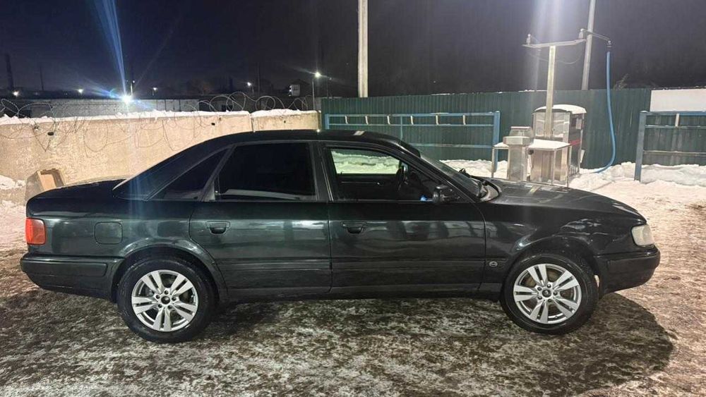 Продам ауди 100 с4 2.8