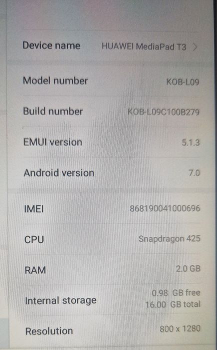 Tableta Huawei MediaPad T3 stare foarte buna + bonus card 8 GB