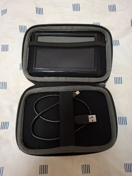 Навигация Garmin nuvi 1490Т  ,пълен комплект