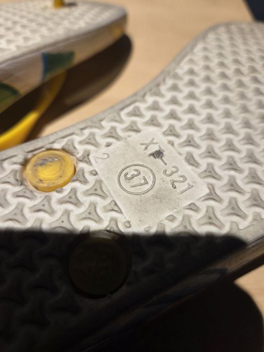 Slapi de casă ShanLian