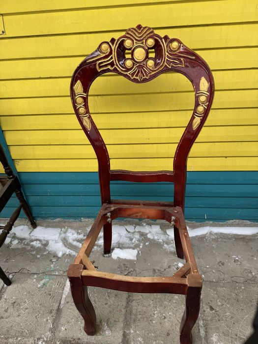 Продам антиквариатные стулья!