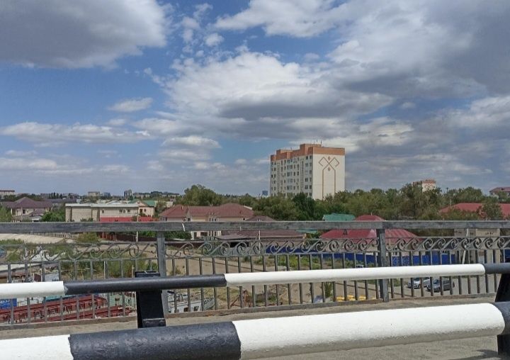 Сдам полуторку на долгий срок. Квартира чистая, устная, светлая.