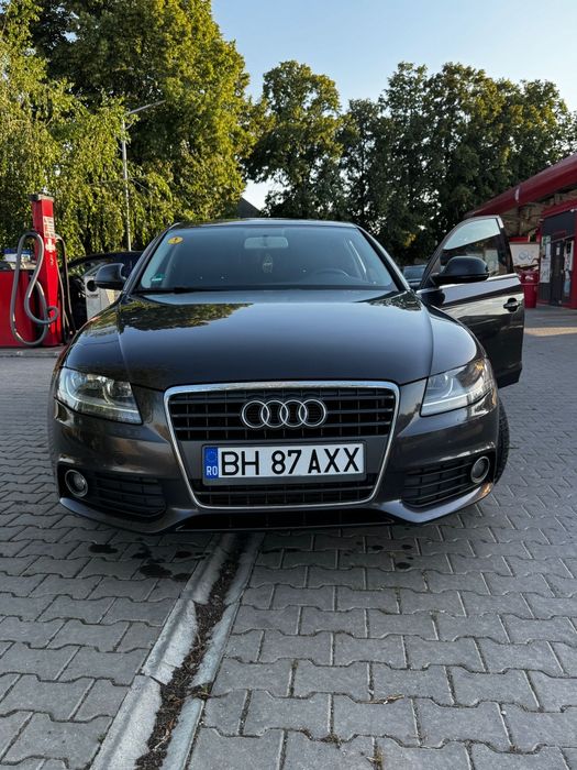 Vând Audi a4 b8 automat