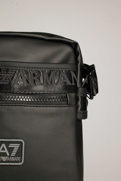 Borseta Armani neagra pentru barbati