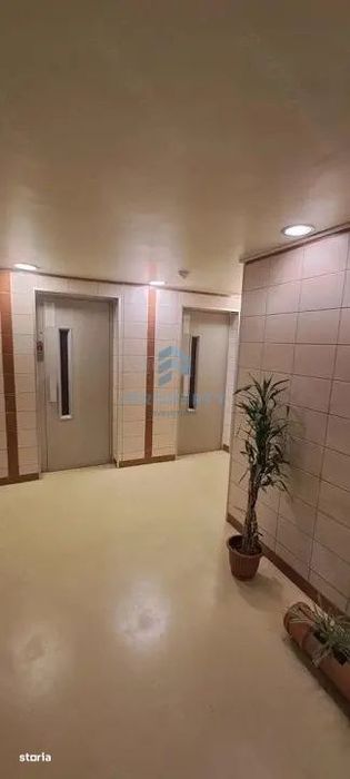 Apartament 3 Camere | Obor | La 1 Minut De Metrou | Centrala Termica |