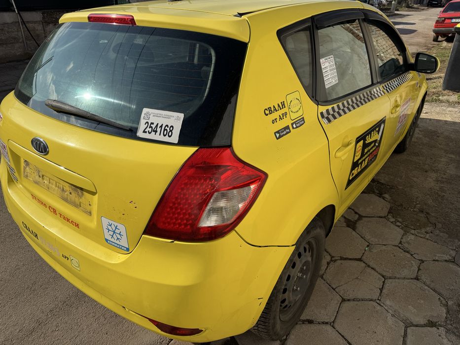 Kia Ceed 1.4 i На части