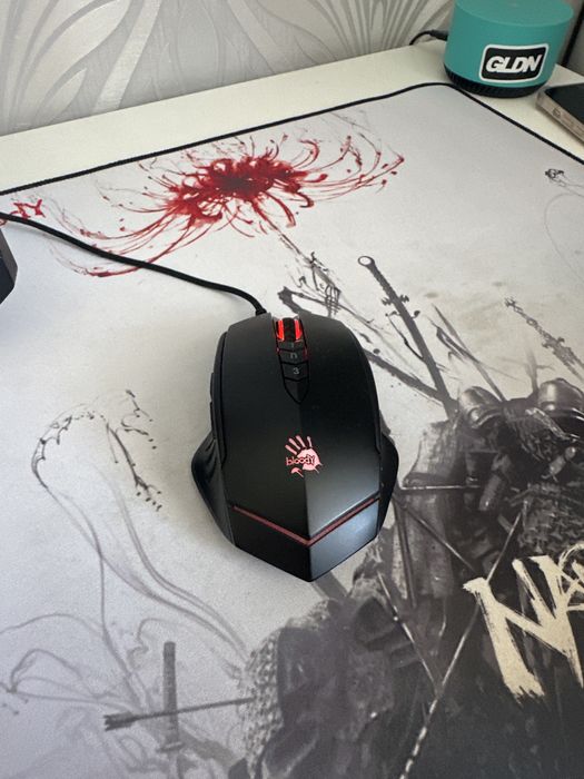 игровая мышка Bloody