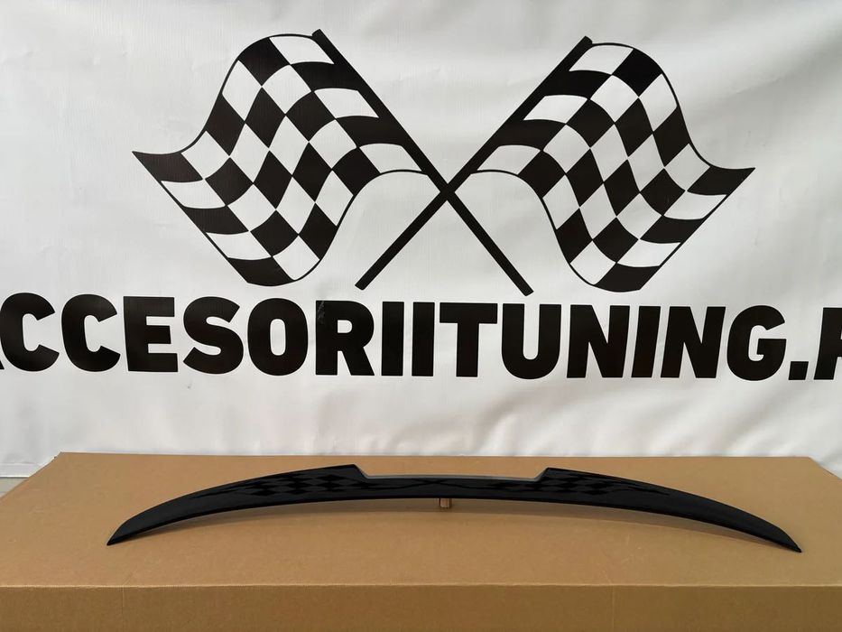 Eleron portbagaj compatibil cu BMW seria 5 F10 M4 style negru lucios