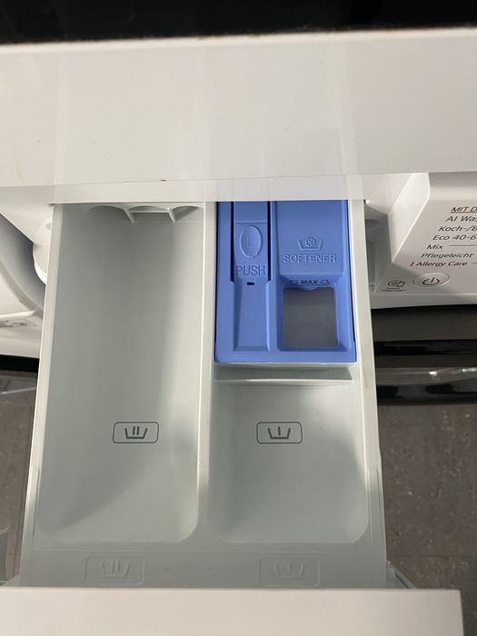 Пералня със сушилня LG W4WR42966 9 /6 кг. 1400 об. / мин. Al Wash.,Wi Fi