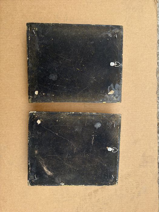 .Tablou,pictura in ulei  pe lemn(pereche)- oval convex,vaza cu flori