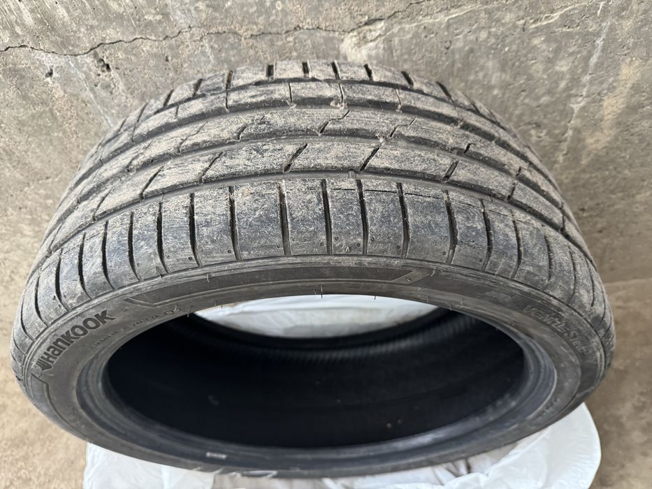 Шины 245/40/19 275/35/19