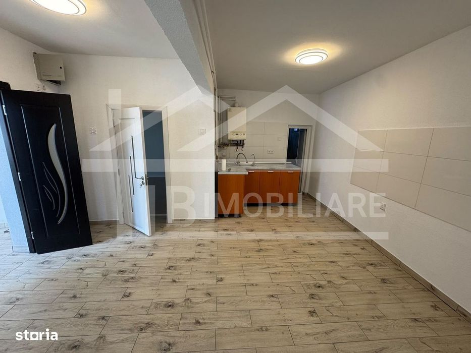 Casa cu 4 camere, 180 mp, Zona Semicentrala