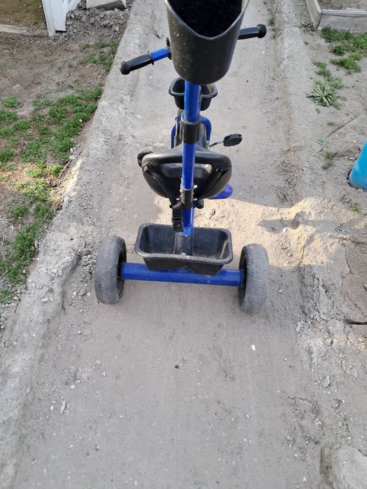 Детский прогулочный велосипед