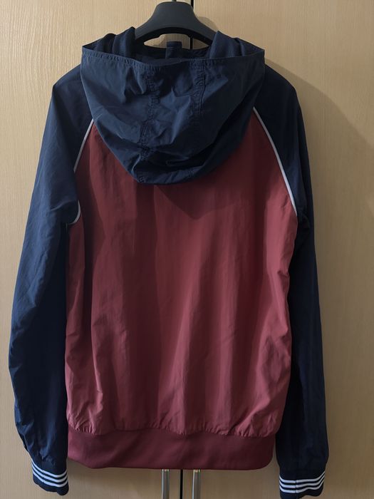 Продам ветровку Adidas . Original