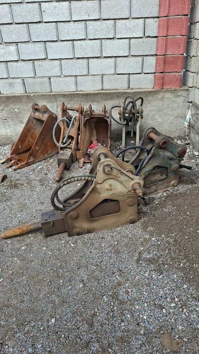 Мини экскватор 24/7