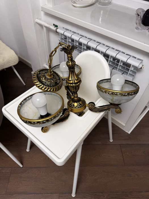 Люстра подвесная на 3 лампы