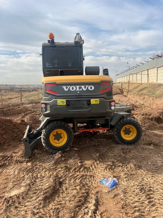 Услуги экскаватора. Экскаватор хизматлари. Мини экскаватор.Экскаватор