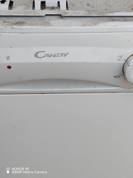 Продам посудомоечную машинку