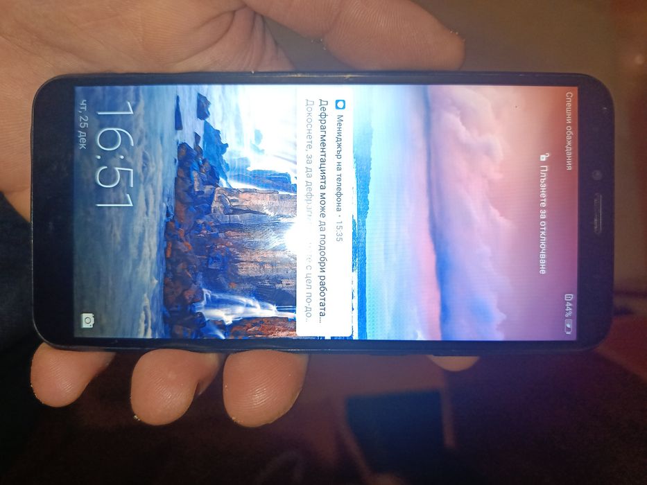 Huawei Y6 с две сим карти .