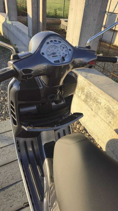 Vespa GT 200 2003